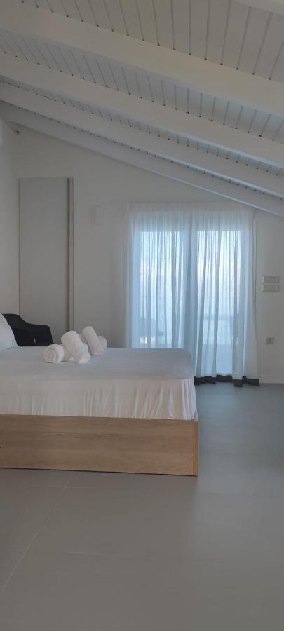Villa By The Sea - Paleros Extérieur photo