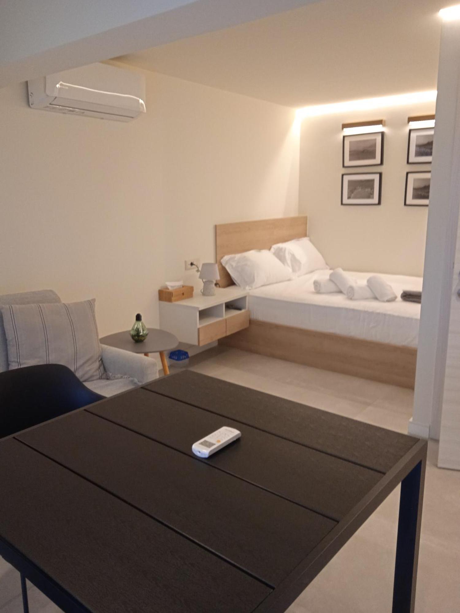 Villa By The Sea - Paleros Chambre photo